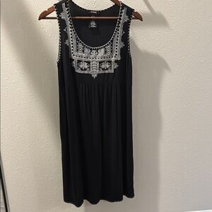Black Sleeveless Dress with White Embroidery